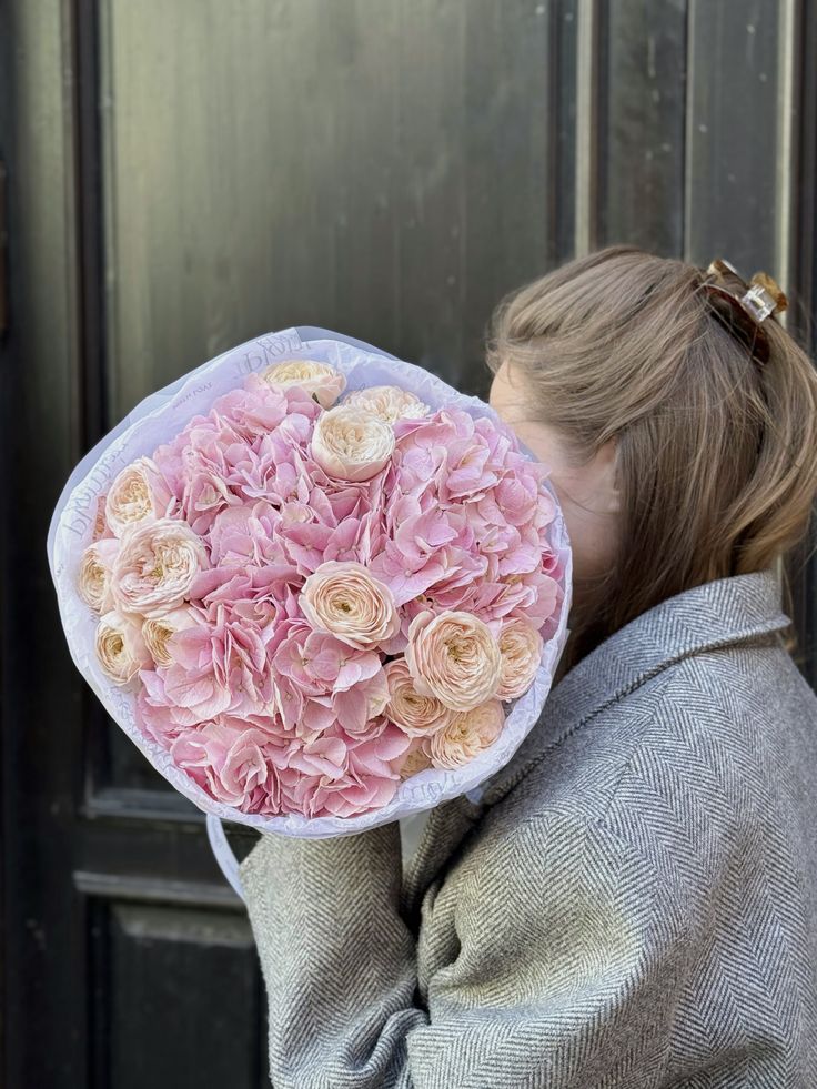 Cloud - Florist’s Choice